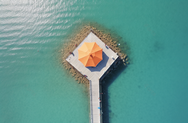 夏天户外海上公园亭子简约自然,高清,摄影图,摄影图片,图片大全,摄影图免费下载